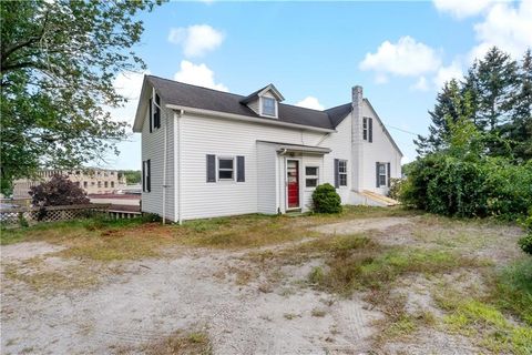 3 Larkin Street South Kingstown RI 02879