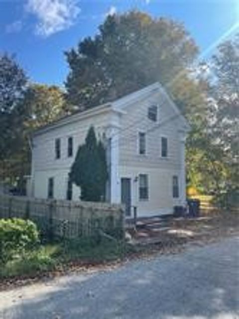 8 Aldrich Street Hopkinton RI 02898