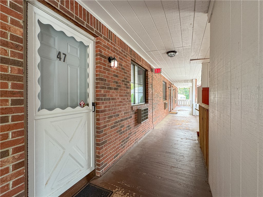 567 Smithfield Road 47