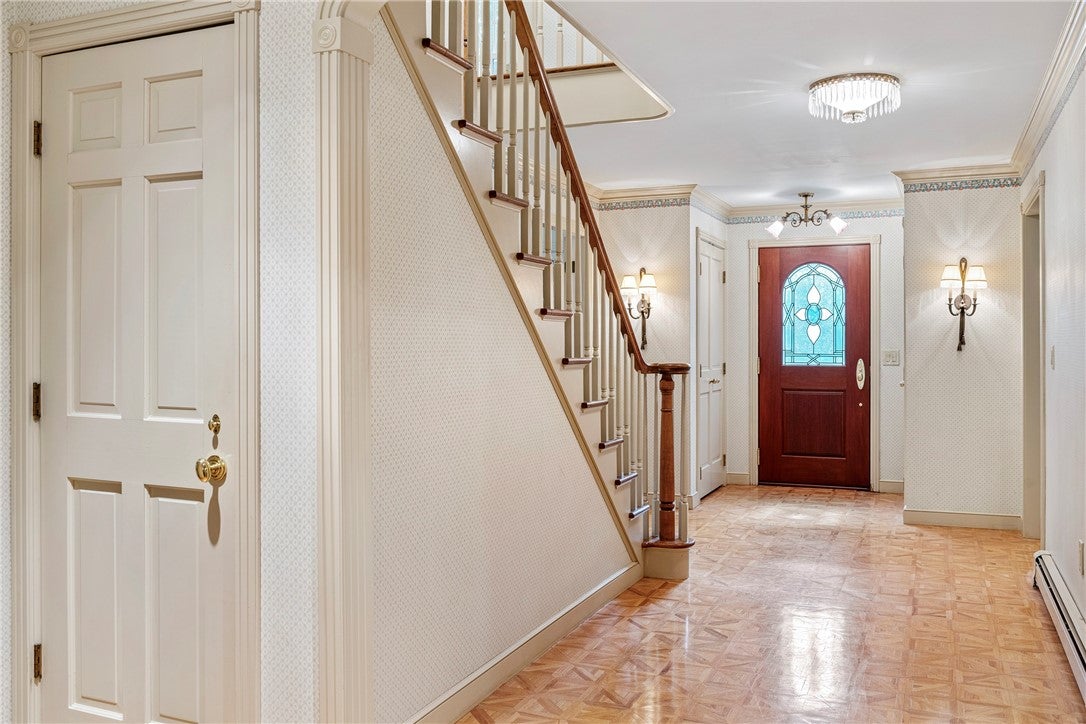 3 Lighthouse Lane