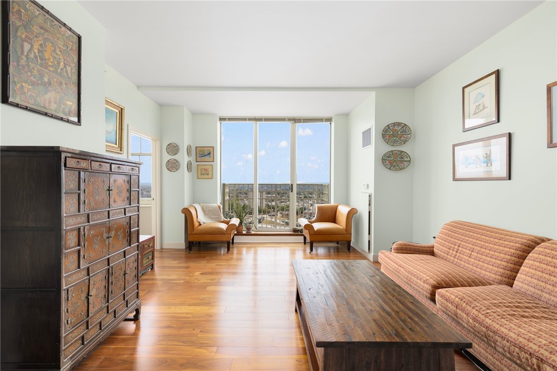 1 W Exchange St Street 2802