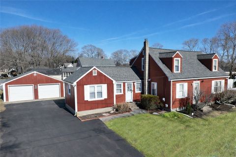 11 Blackbird Road South Kingstown RI 02892