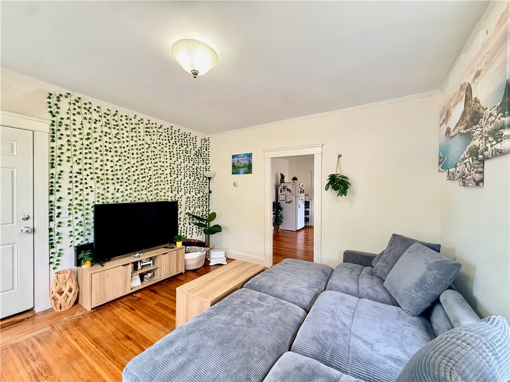 40 Richter Street 42