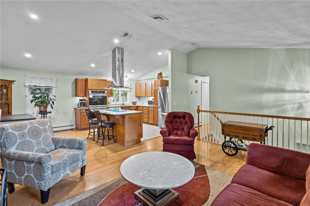 341 Columbia Avenue