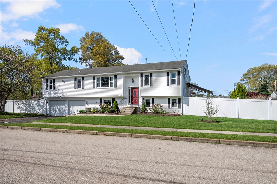 136 Wilde Field Drive