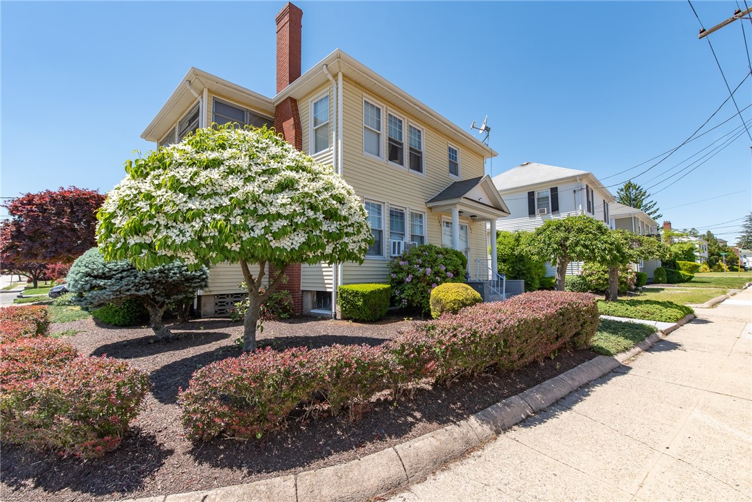 294 Smithfield Avenue