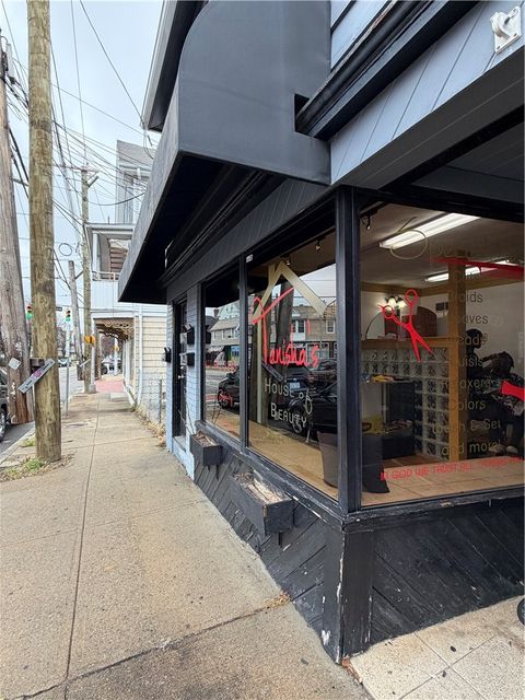 4 Gansett Avenue Cranston RI 02920