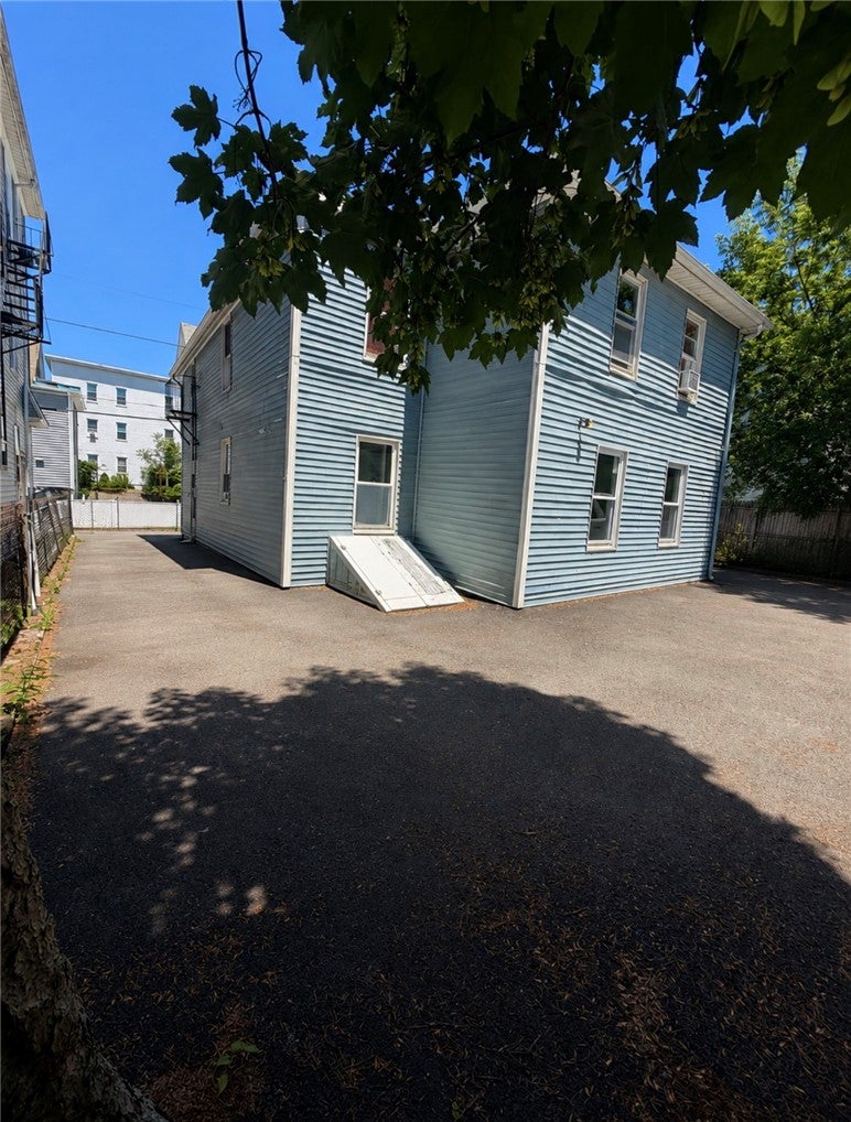 72 Sylvian Street