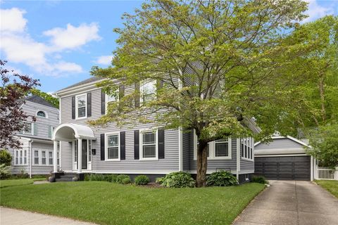 224 Raleigh Avenue Pawtucket RI 02860