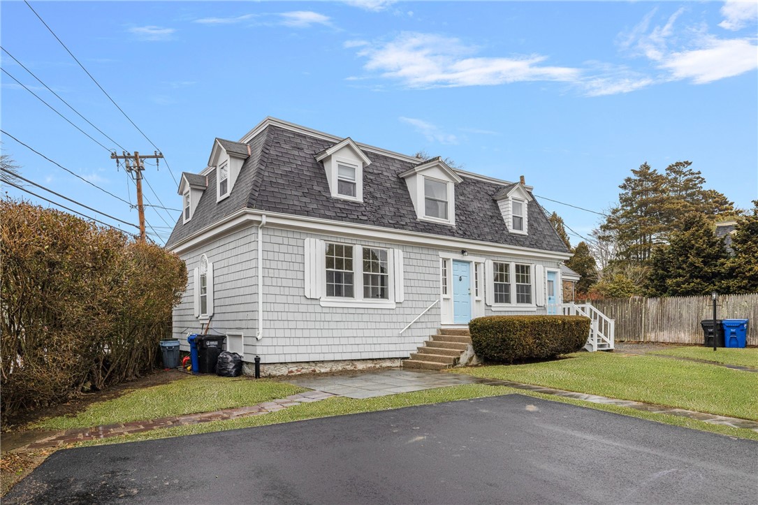 54 Coggeshall Avenue