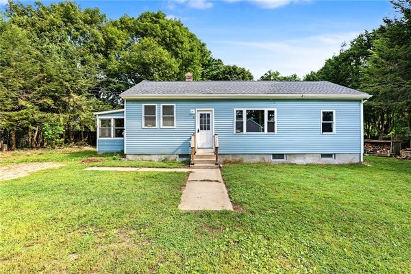 3 CHAMPLIN DR, ASHAWAY, RI 02804 - Image 252fa25e113b5e5fc044b38eb14fda99/3354747697