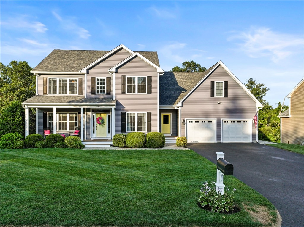 Cumberland, Rhode Island 02864, United States, 4 Bedrooms Bedrooms, ,3 BathroomsBathrooms,Residential,Active,178933