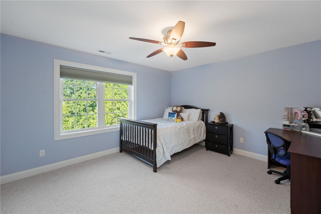 Cumberland, Rhode Island 02864, United States, 4 Bedrooms Bedrooms, ,3 BathroomsBathrooms,Residential,Active,178933