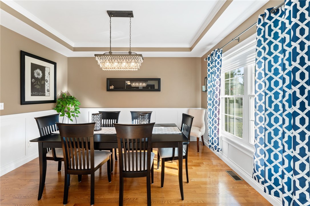 Cumberland, Rhode Island 02864, United States, 4 Bedrooms Bedrooms, ,3 BathroomsBathrooms,Residential,Active,178933