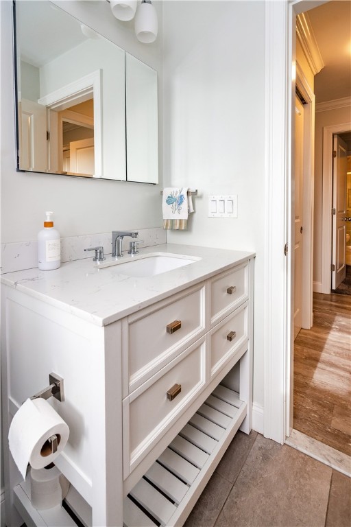 Warwick, Rhode Island 02886, United States, 2 Bedrooms Bedrooms, ,2 BathroomsBathrooms,Residential,Active,90661