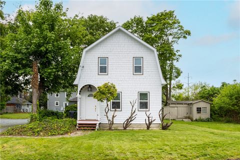 222 Second Street East Providence RI 02865
