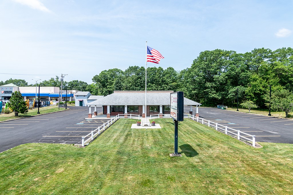 6595 Post Road