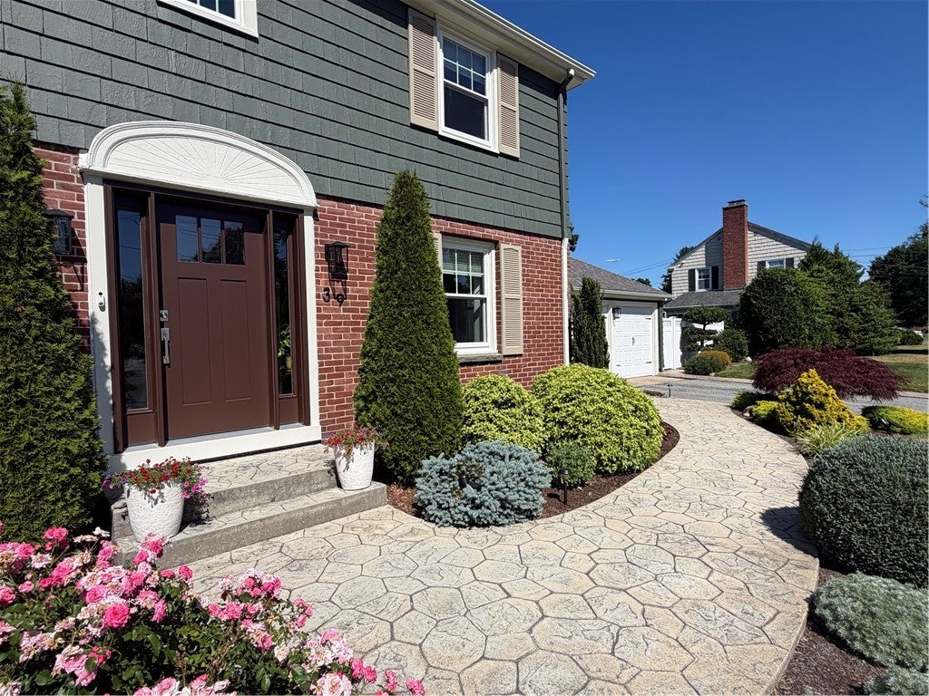 39 Merry Mount Drive