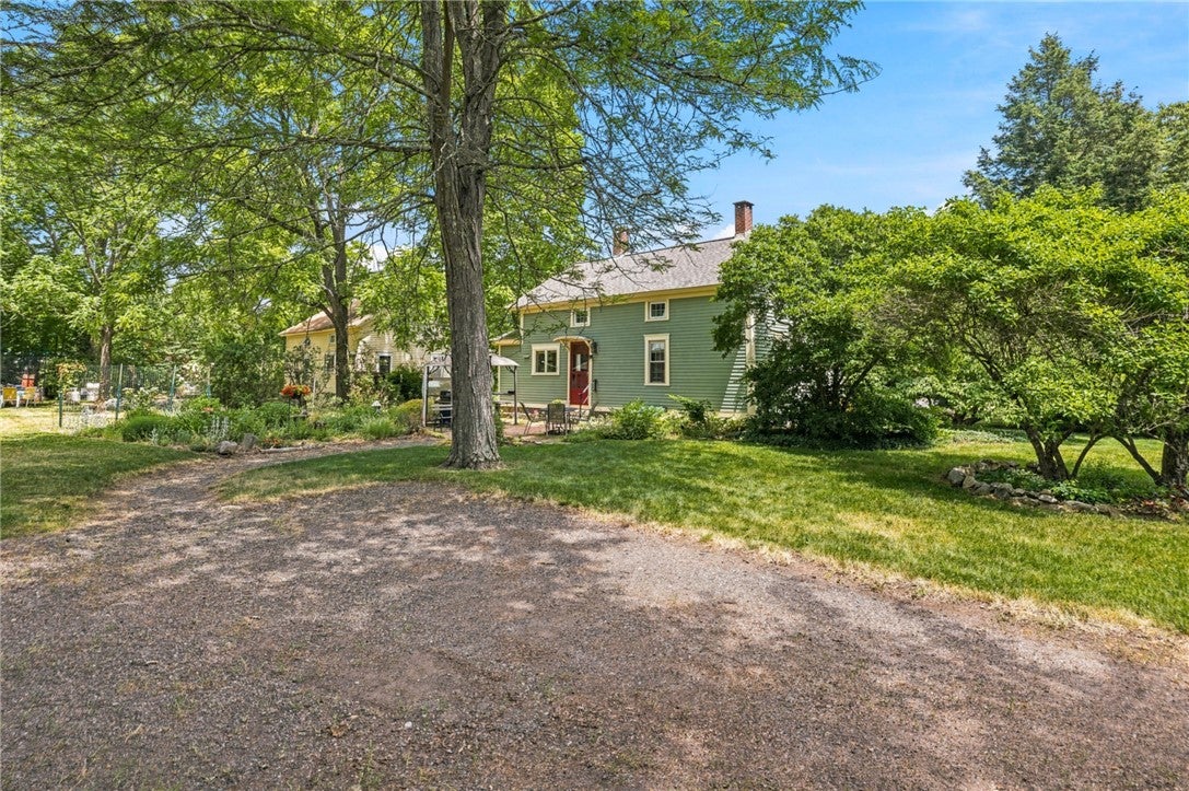 362 Abbott Run Valley Road
