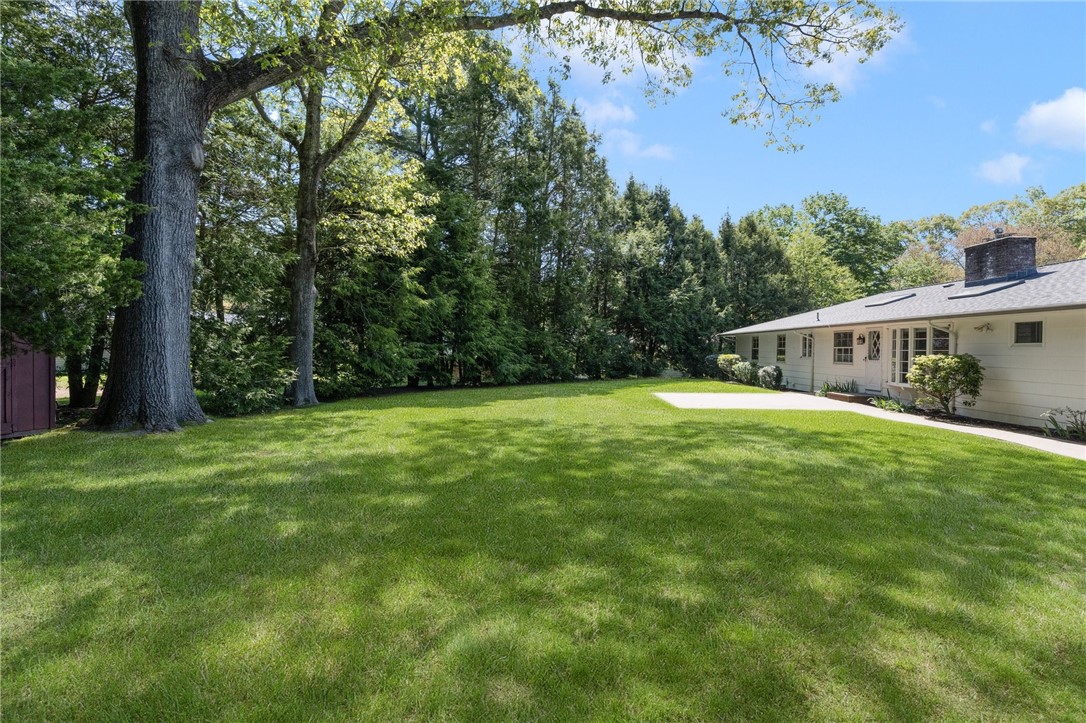 Warwick, Rhode Island 02886, United States, 3 Bedrooms Bedrooms, ,3 BathroomsBathrooms,Residential,Pending,130097