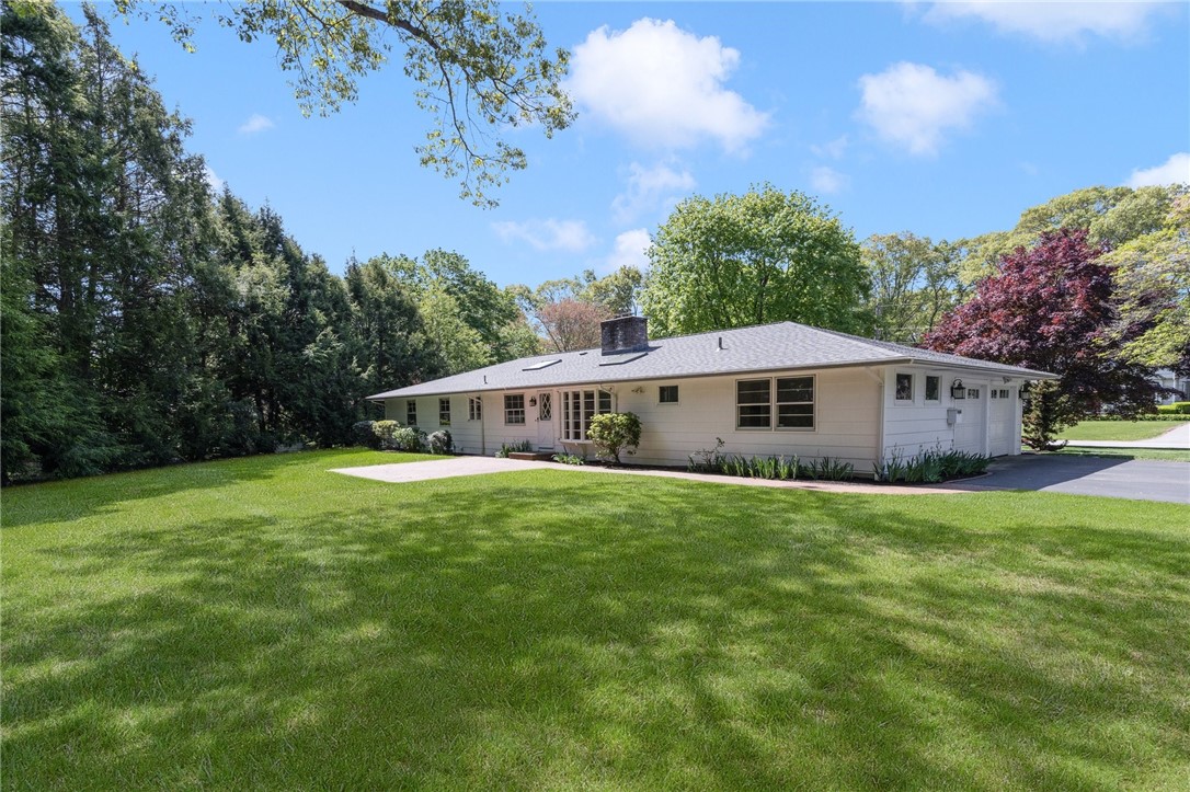 Warwick, Rhode Island 02886, United States, 3 Bedrooms Bedrooms, ,3 BathroomsBathrooms,Residential,Pending,130097