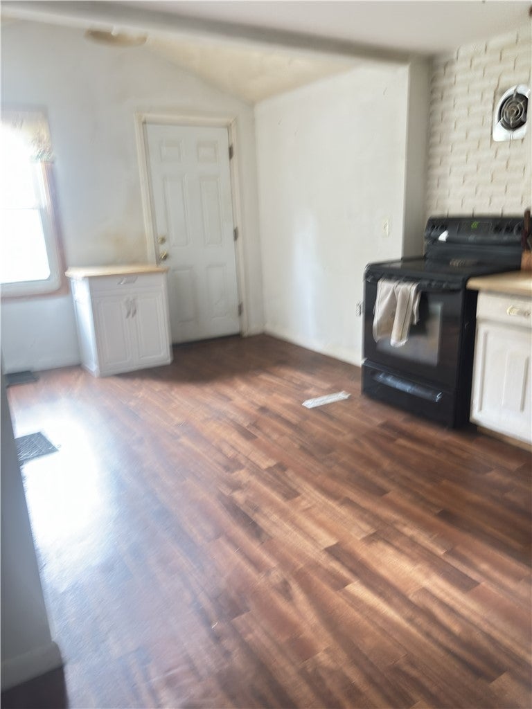 62 Hancock Drive