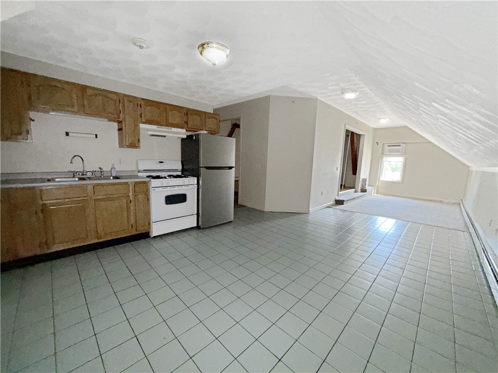 55 Beach Street 1B2