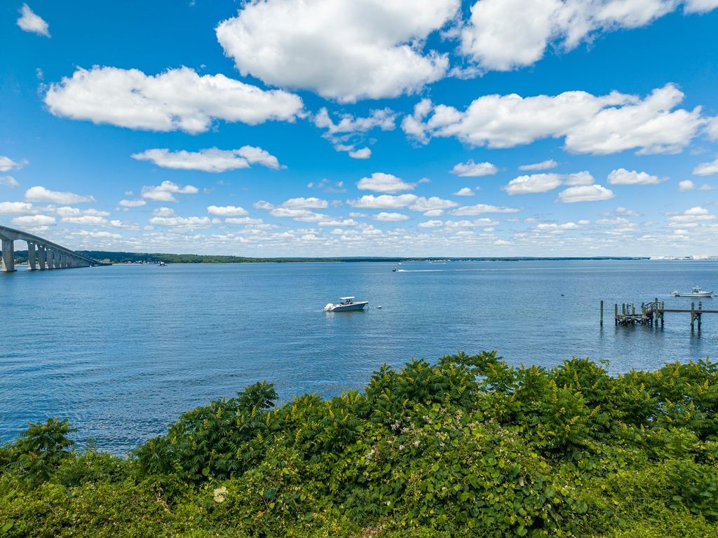 129 Seaside Drive