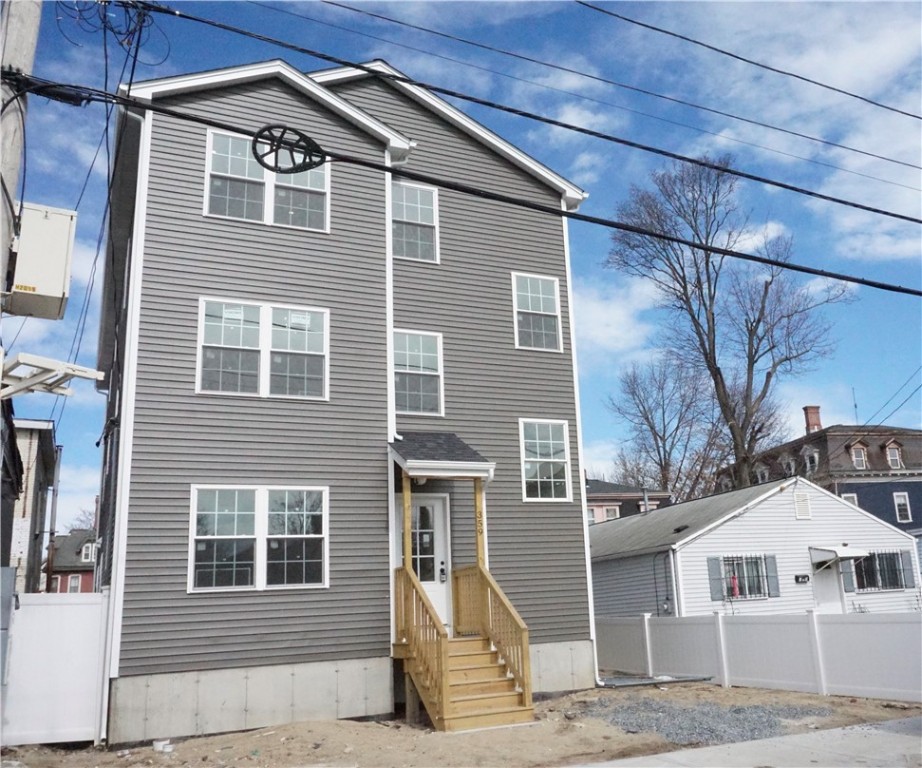 359 WILLARD Avenue