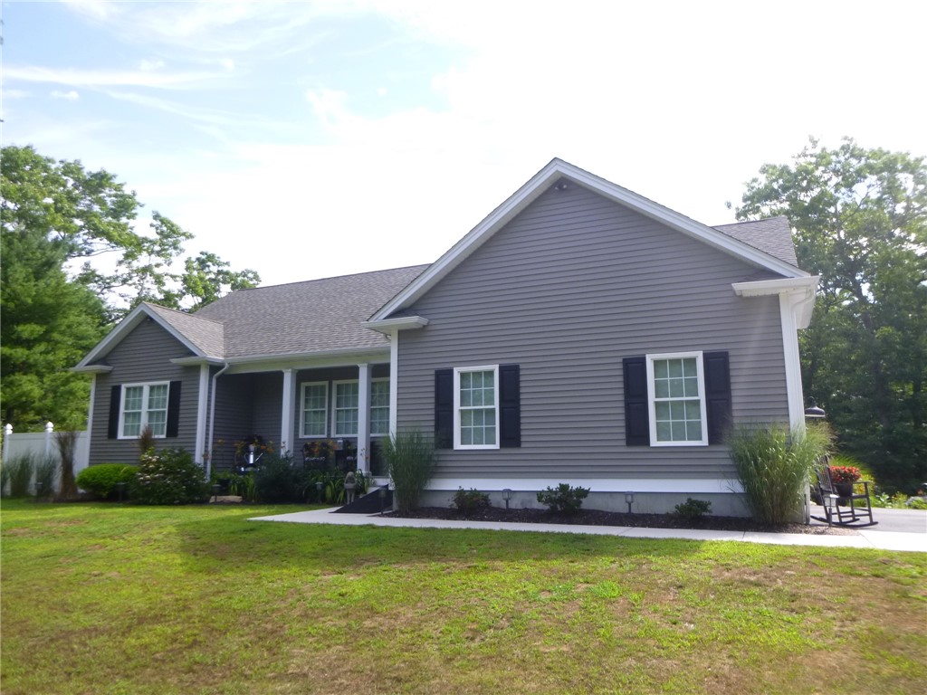 12 Hillside Drive