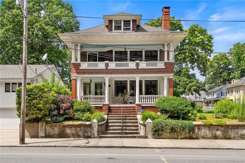 Condominium in Pawtucket RI 45 Alfred Stone Road.jpg