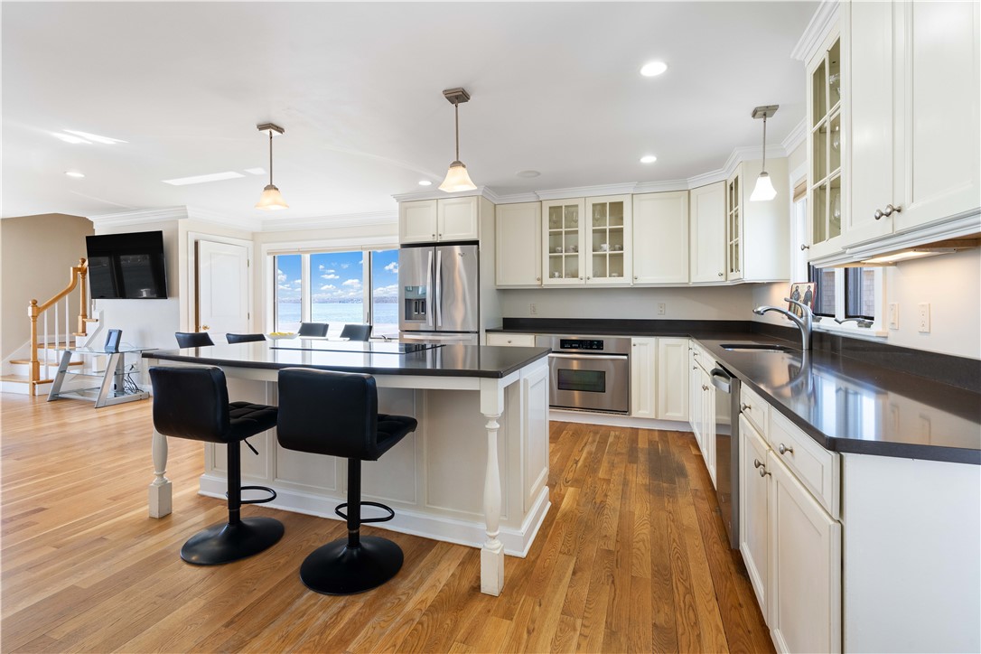 177 Seaconnet Boulevard