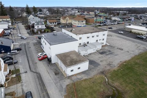 585 Warren Avenue East Providence RI 02914