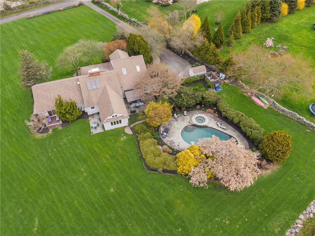 40 Little Harbor Road