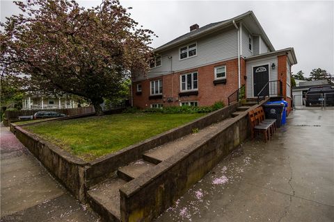 99 Ruth Avenue East Providence RI 02916