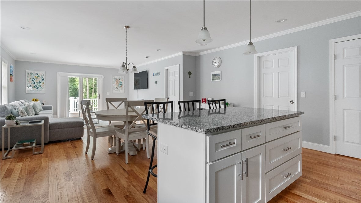 1520 Chopmist Hill Road 16