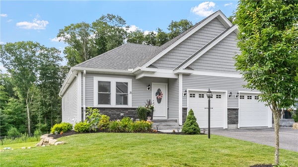1520 CHOPMIST HILL RD UNIT 16, SCITUATE, RI 02857 - Image 29aa7d7df401e9b9f3e3e5b2d537bf36/2934399497