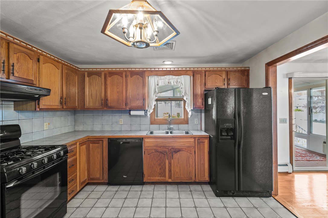 190 Curran Road