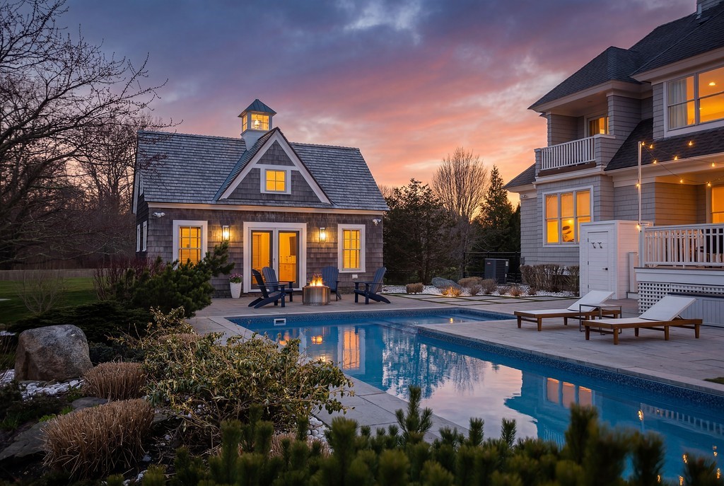 99 Meadowlark Lane
