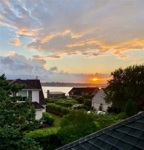 611 Wolcott Avenue Middletown RI 02842