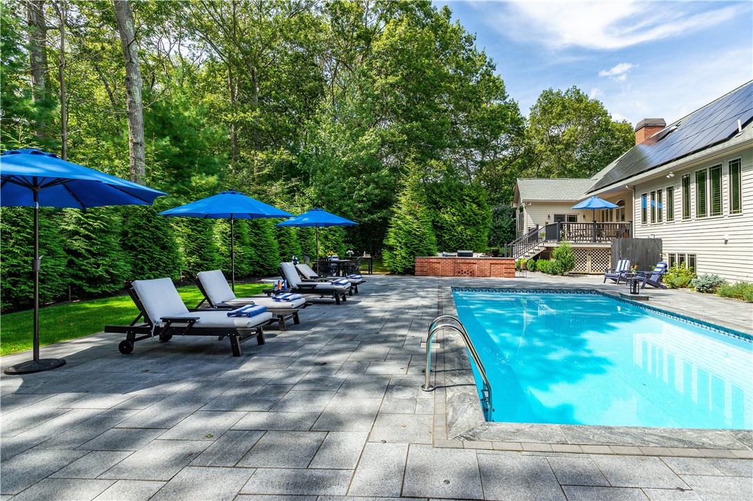 Smithfield, Rhode Island, 02917, United States, 4 Bedrooms Bedrooms, ,3 BathroomsBathrooms,Residential,Active,2025571