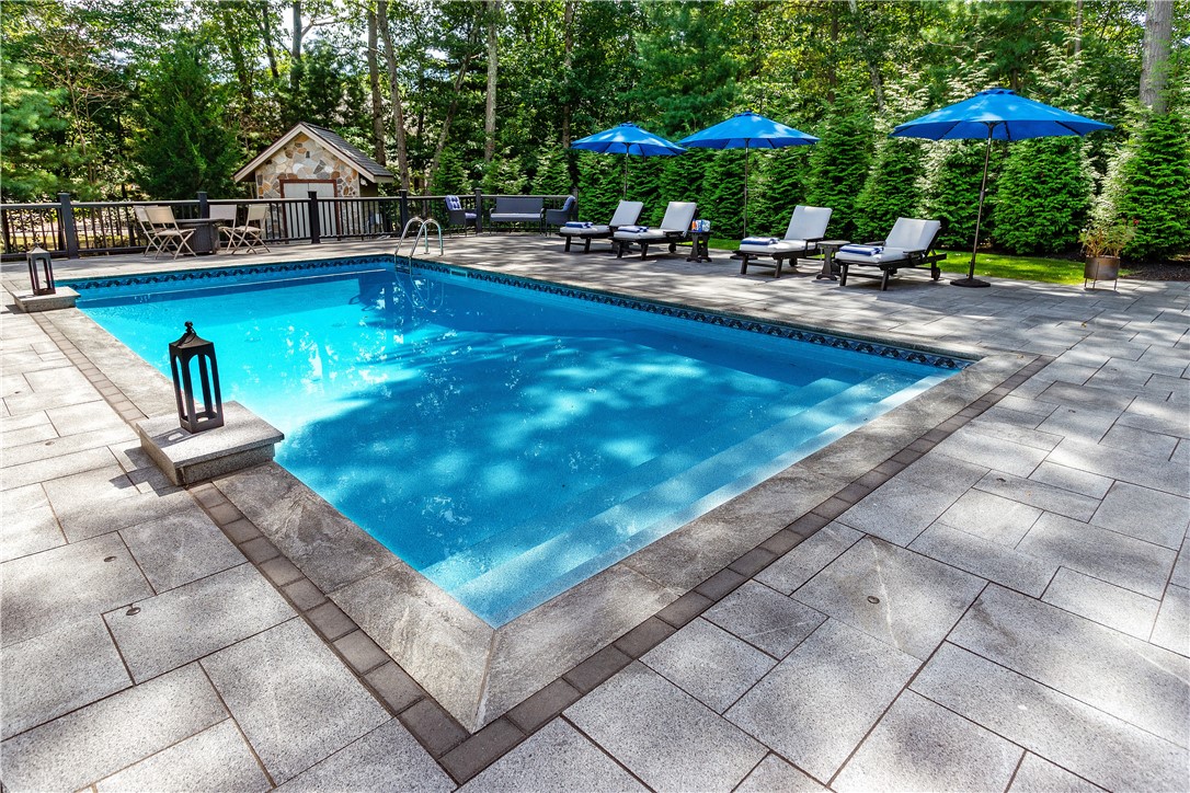Smithfield, Rhode Island, 02917, United States, 4 Bedrooms Bedrooms, ,3 BathroomsBathrooms,Residential,Active,2025571