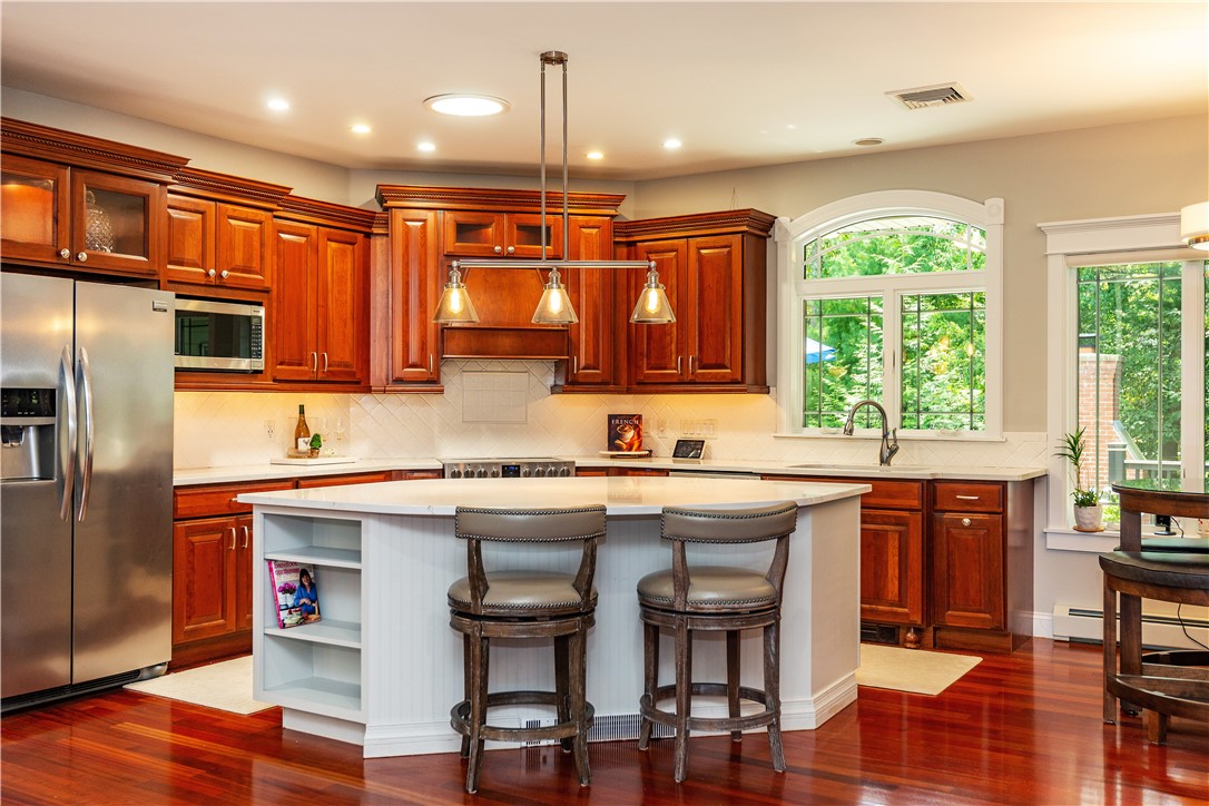 Smithfield, Rhode Island, 02917, United States, 4 Bedrooms Bedrooms, ,3 BathroomsBathrooms,Residential,Active,2025571