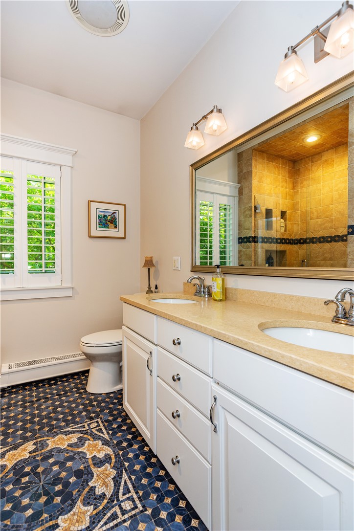 Smithfield, Rhode Island, 02917, United States, 4 Bedrooms Bedrooms, ,3 BathroomsBathrooms,Residential,Active,2025571
