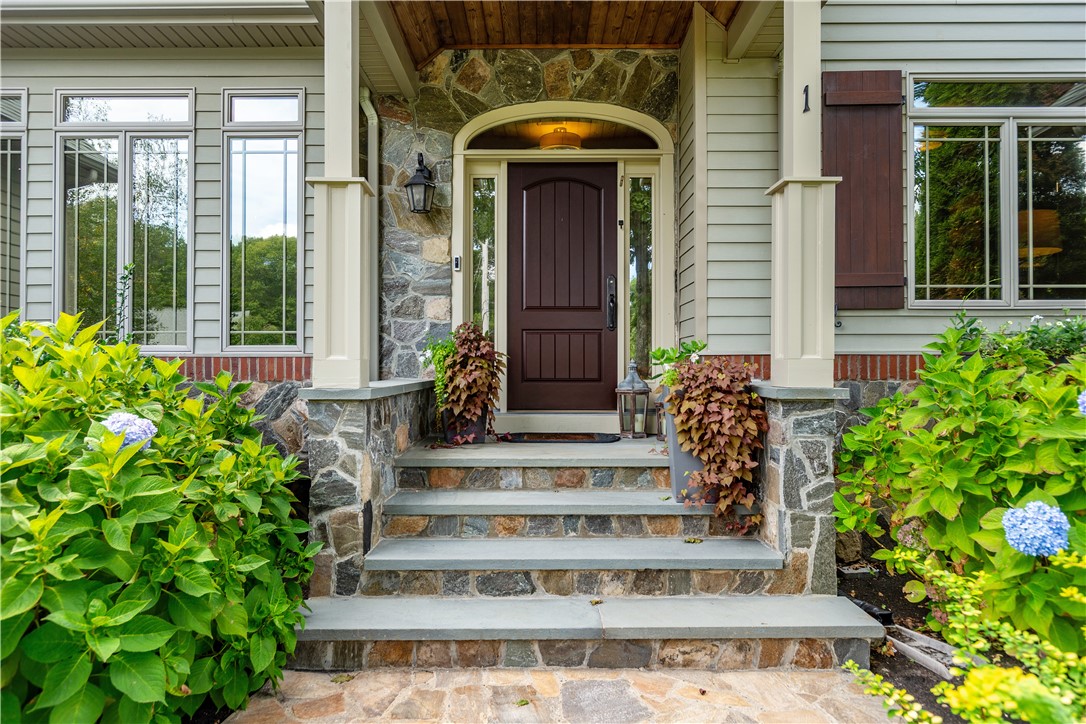 Smithfield, Rhode Island, 02917, United States, 4 Bedrooms Bedrooms, ,3 BathroomsBathrooms,Residential,Active,2025571