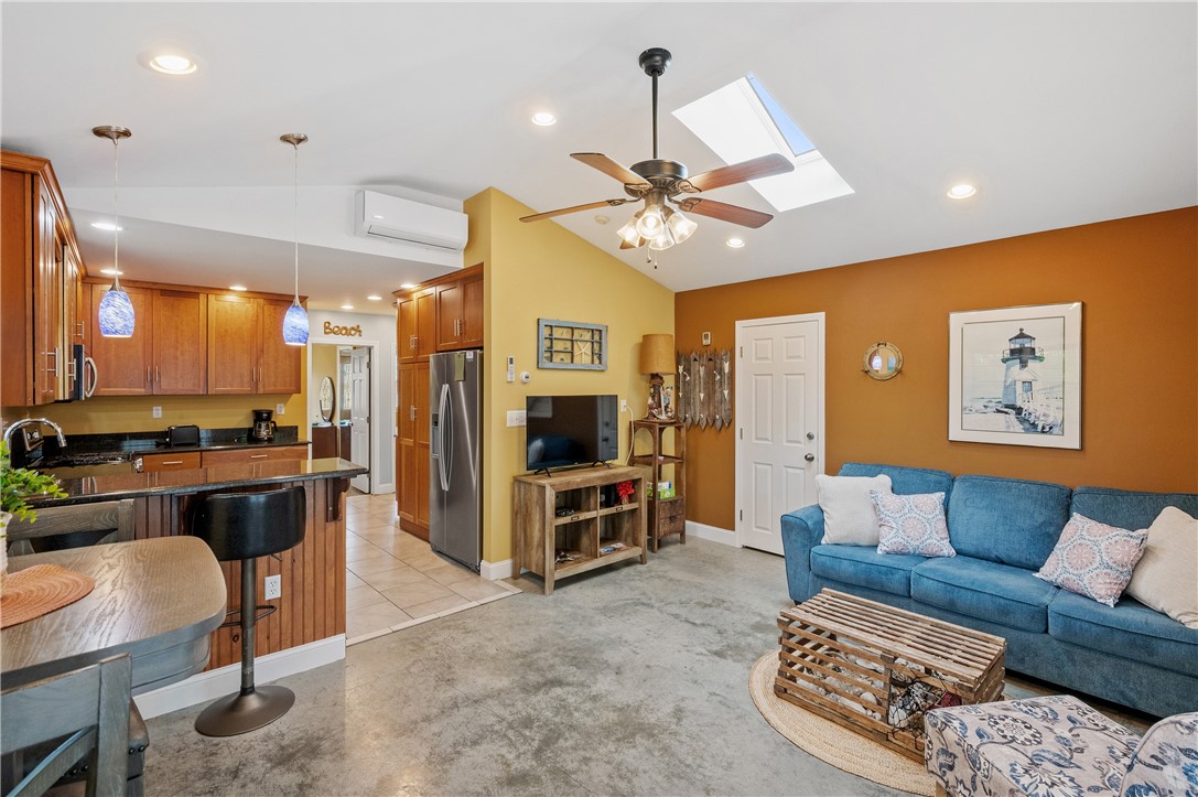 882 Point Judith Road