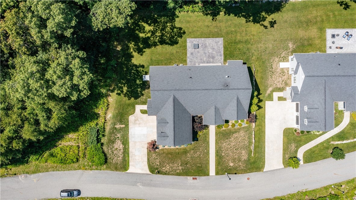9 Cardinal Hill Lane