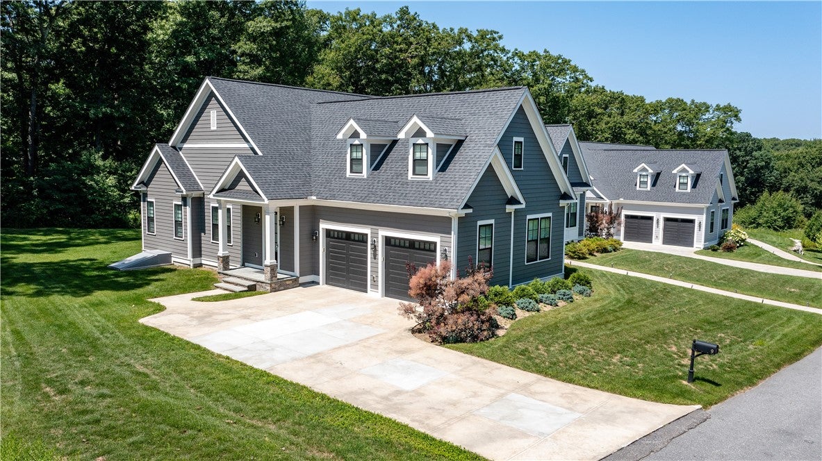9 Cardinal Hill Lane
