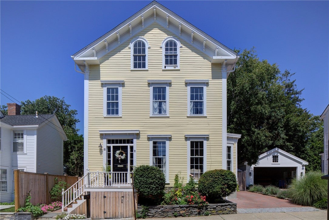 16 Sherman Street