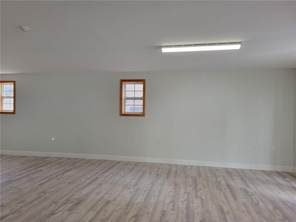 25 Railroad Avenue